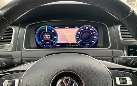 Volkswagen Golf VII, 2017 год, 1 700 000 рублей, 8 фотография