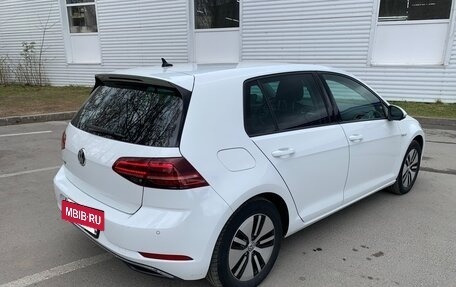 Volkswagen Golf VII, 2017 год, 1 700 000 рублей, 11 фотография