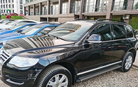 Volkswagen Touareg III, 2008 год, 1 750 000 рублей, 3 фотография