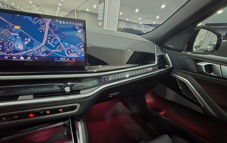 BMW X6, 2025 год, 13 000 000 рублей, 18 фотография