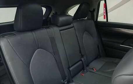 Toyota Highlander, 2026 год, 5 499 000 рублей, 15 фотография