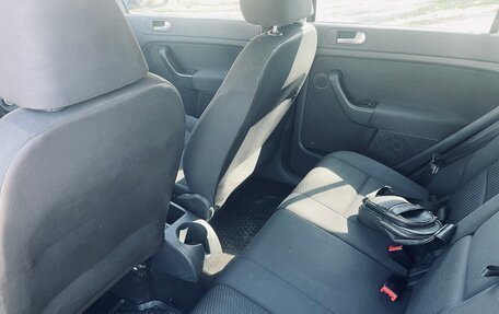 Volkswagen Golf Plus II, 2011 год, 680 000 рублей, 19 фотография