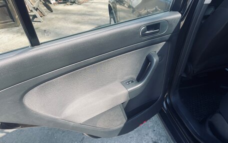 Volkswagen Golf Plus II, 2011 год, 680 000 рублей, 18 фотография