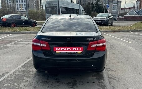 Chevrolet Cruze II, 2011 год, 850 000 рублей, 2 фотография