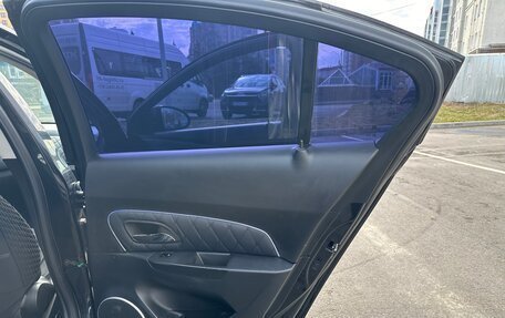 Chevrolet Cruze II, 2011 год, 850 000 рублей, 9 фотография