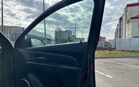 Chevrolet Cruze II, 2011 год, 850 000 рублей, 10 фотография