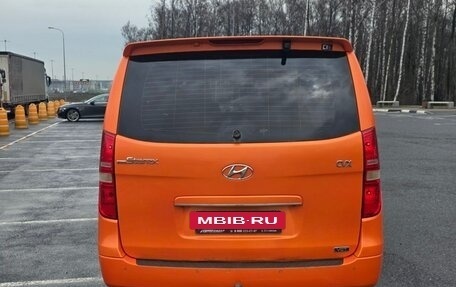 Hyundai Grand Starex Grand Starex I рестайлинг 2, 2010 год, 1 300 000 рублей, 5 фотография