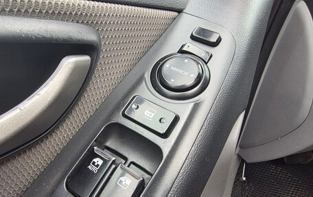 Hyundai Grand Starex Grand Starex I рестайлинг 2, 2010 год, 1 300 000 рублей, 14 фотография