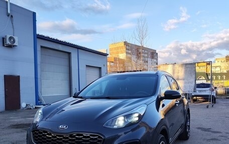 KIA Sportage IV рестайлинг, 2021 год, 2 850 000 рублей, 2 фотография