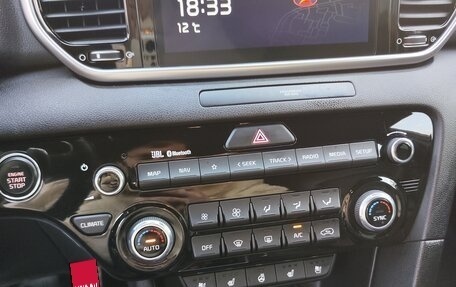 KIA Sportage IV рестайлинг, 2021 год, 2 850 000 рублей, 14 фотография