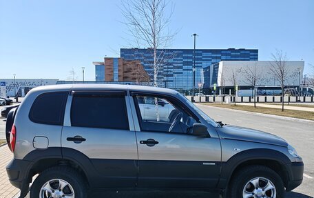 Chevrolet Niva I рестайлинг, 2013 год, 475 000 рублей, 2 фотография