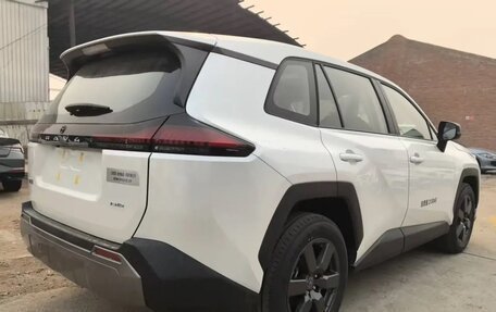 Toyota RAV4, 2026 год, 3 750 000 рублей, 3 фотография