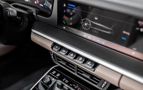 Porsche 911, 2025 год, 31 500 000 рублей, 16 фотография