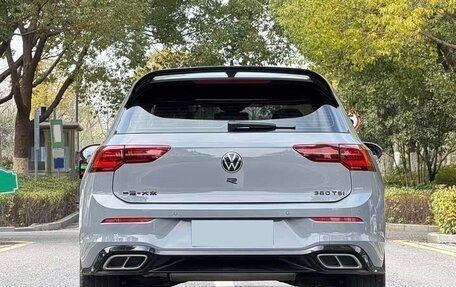 Volkswagen Golf VIII, 2022 год, 2 100 000 рублей, 4 фотография