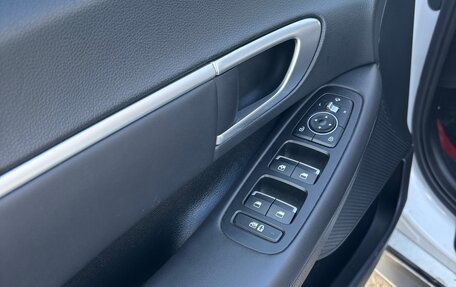 Hyundai Sonata VIII, 2022 год, 2 300 000 рублей, 5 фотография