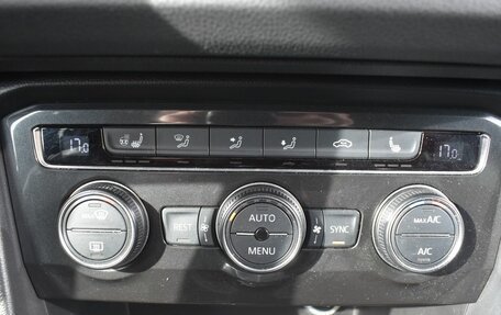 Volkswagen Tiguan II, 2017 год, 2 255 000 рублей, 17 фотография