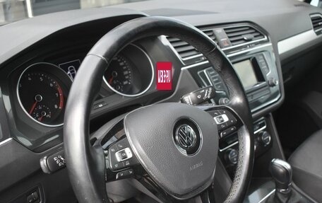 Volkswagen Tiguan II, 2017 год, 2 255 000 рублей, 14 фотография