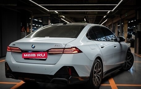 BMW 5 серия, 2025 год, 8 400 000 рублей, 4 фотография