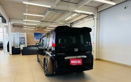 Honda Stepwgn IV, 2015 год, 2 039 900 рублей, 4 фотография