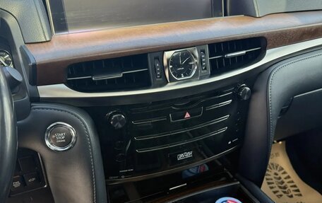 Lexus LX III, 2018 год, 8 800 000 рублей, 4 фотография