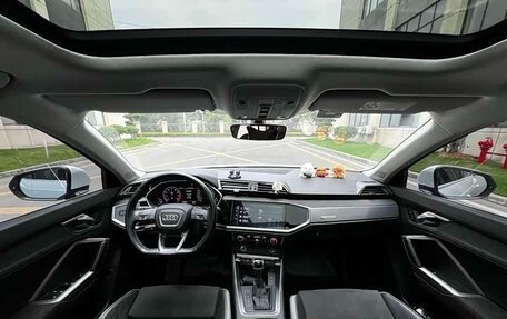 Audi Q3, 2022 год, 2 305 000 рублей, 14 фотография