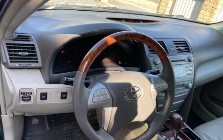 Toyota Camry, 2007 год, 870 000 рублей, 3 фотография