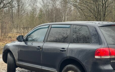 Volkswagen Touareg III, 2004 год, 570 000 рублей, 8 фотография