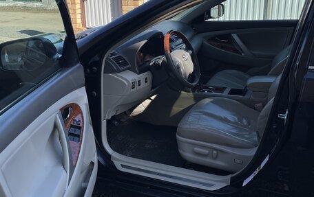 Toyota Camry, 2007 год, 870 000 рублей, 4 фотография