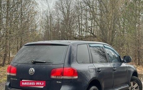 Volkswagen Touareg III, 2004 год, 570 000 рублей, 5 фотография