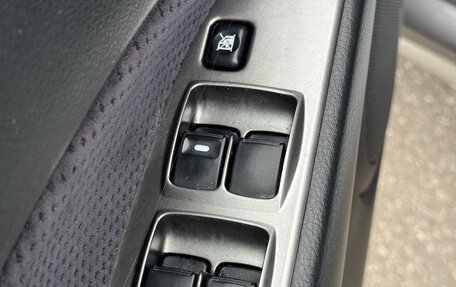 Mitsubishi Outlander III рестайлинг 3, 2005 год, 550 000 рублей, 8 фотография