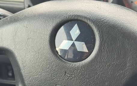 Mitsubishi Outlander III рестайлинг 3, 2005 год, 550 000 рублей, 17 фотография