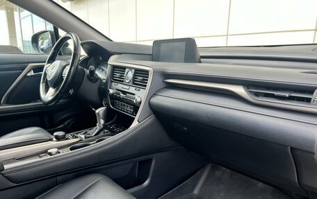 Lexus RX IV рестайлинг, 2018 год, 3 890 000 рублей, 11 фотография