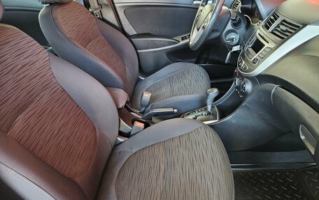 Hyundai Solaris II рестайлинг, 2014 год, 1 045 000 рублей, 12 фотография