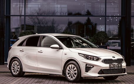 KIA cee'd III, 2018 год, 1 255 000 рублей, 3 фотография