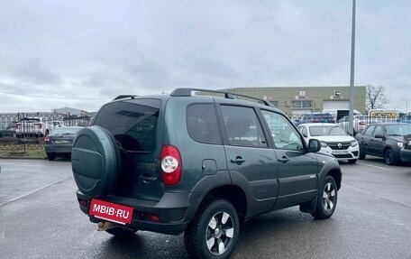 Chevrolet Niva I рестайлинг, 2018 год, 579 000 рублей, 3 фотография