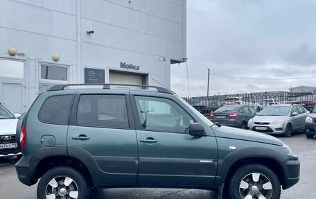 Chevrolet Niva I рестайлинг, 2018 год, 579 000 рублей, 8 фотография