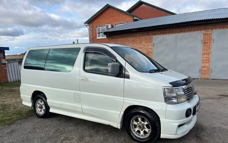 Nissan Elgrand I, 1998 год, 680 000 рублей, 18 фотография