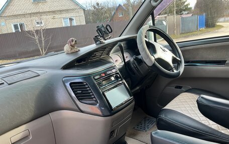 Nissan Elgrand I, 1998 год, 680 000 рублей, 24 фотография