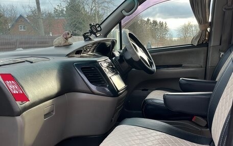 Nissan Elgrand I, 1998 год, 680 000 рублей, 23 фотография