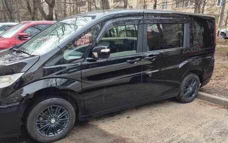 Honda Stepwgn IV, 2015 год, 1 750 000 рублей, 4 фотография