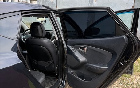 Hyundai ix35 I рестайлинг, 2012 год, 1 200 000 рублей, 10 фотография