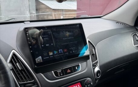 Hyundai ix35 I рестайлинг, 2012 год, 1 200 000 рублей, 13 фотография