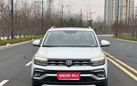 Volkswagen T-Cross I, 2022 год, 1 755 000 рублей, 2 фотография