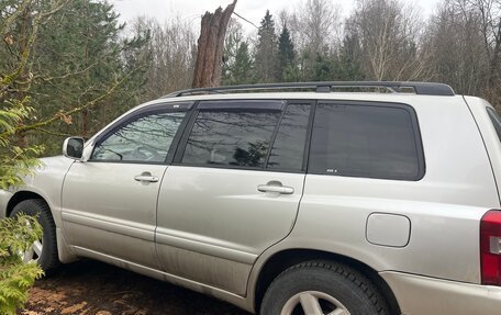 Toyota Highlander III, 2004 год, 950 000 рублей, 2 фотография