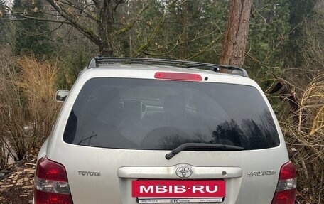 Toyota Highlander III, 2004 год, 950 000 рублей, 3 фотография