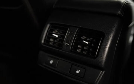 Subaru Outback IV рестайлинг, 2017 год, 2 400 000 рублей, 5 фотография