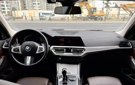 BMW 3 серия, 2022 год, 2 826 000 рублей, 7 фотография