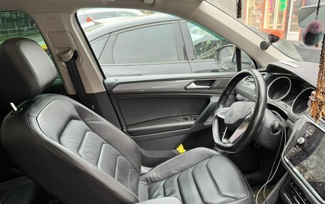 Volkswagen Tiguan II, 2021 год, 3 650 000 рублей, 7 фотография