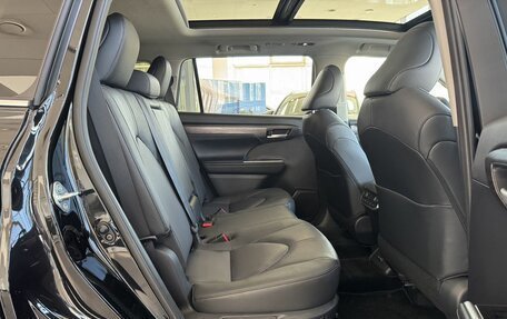 Toyota Highlander, 2026 год, 5 949 000 рублей, 22 фотография