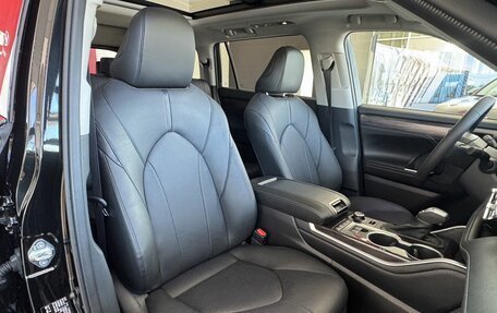 Toyota Highlander, 2026 год, 5 949 000 рублей, 21 фотография